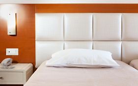 Relax Hotel